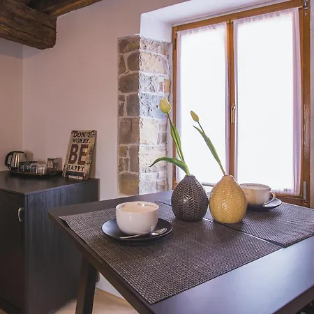 Stunning In With Wifi Oprtalj